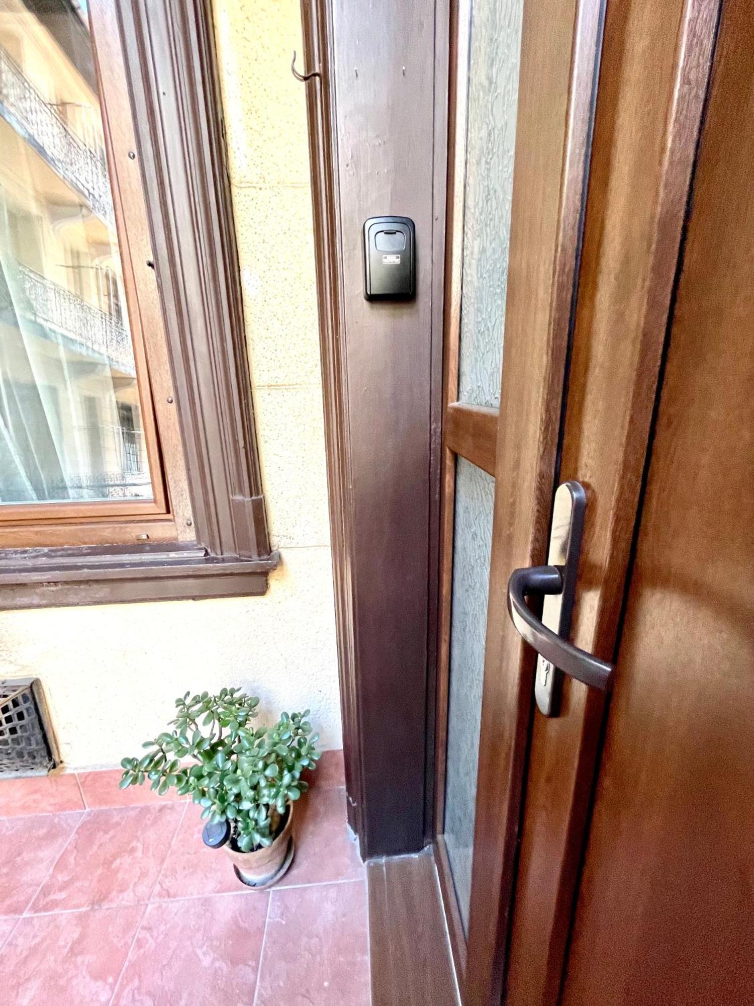 Fanni'S Cosy Home Express Apartment In The City Centre Budapeste Exterior foto
